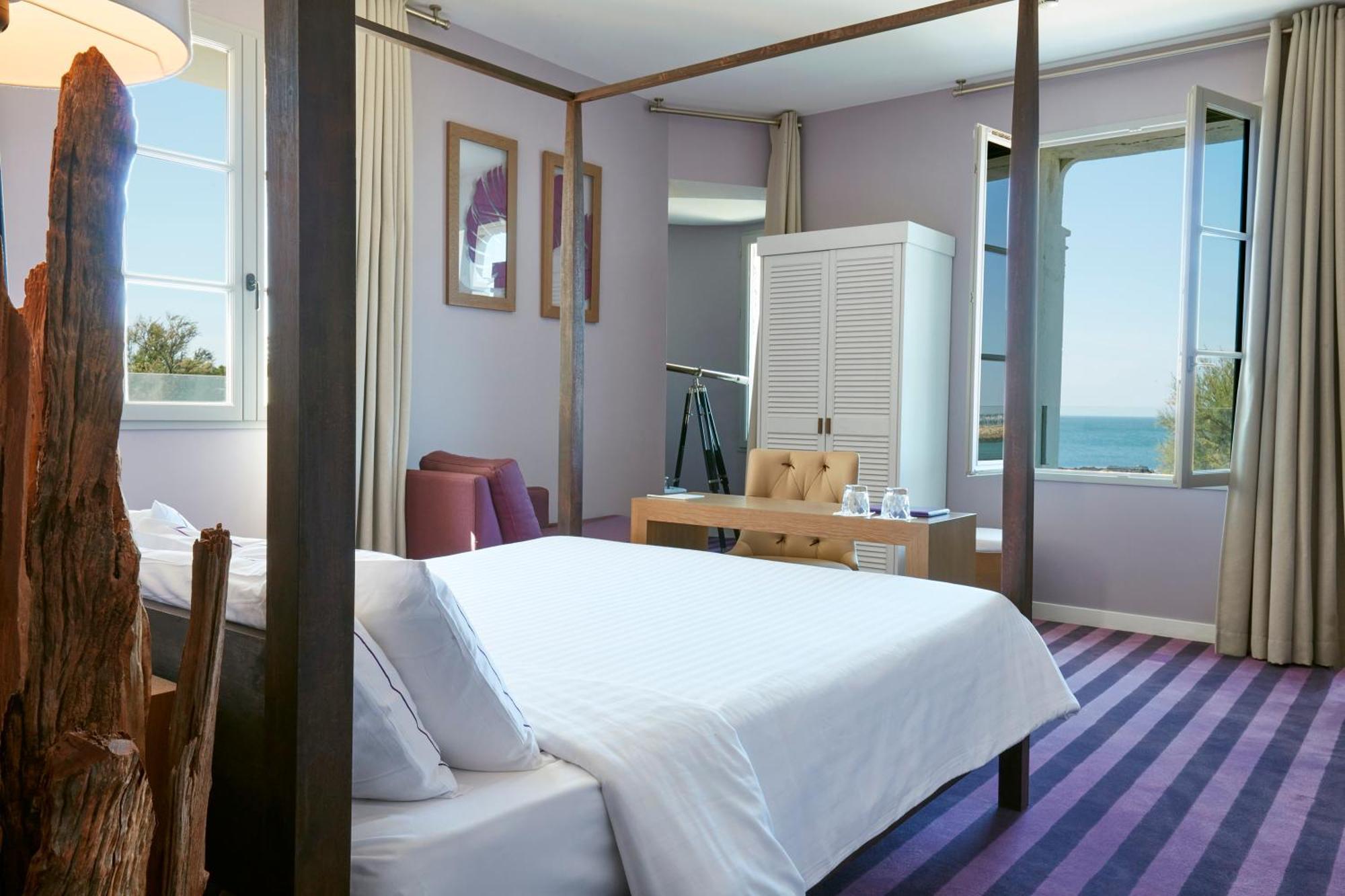 Hotel Chateau Des Tourelles - Relais Thalasso & Spa بورنيشّيه المظهر الخارجي الصورة
