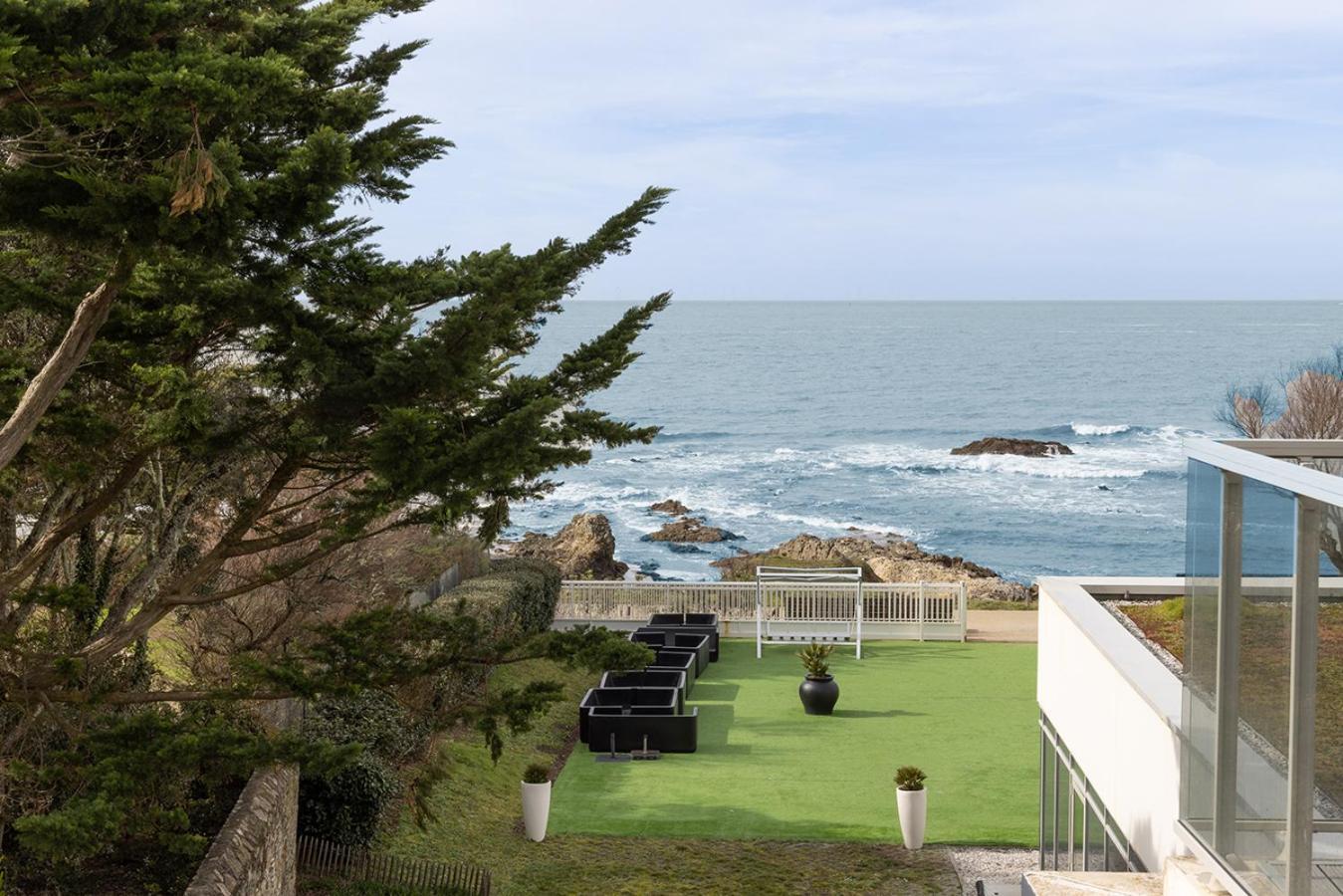 Hotel Chateau Des Tourelles - Relais Thalasso & Spa بورنيشّيه المظهر الخارجي الصورة